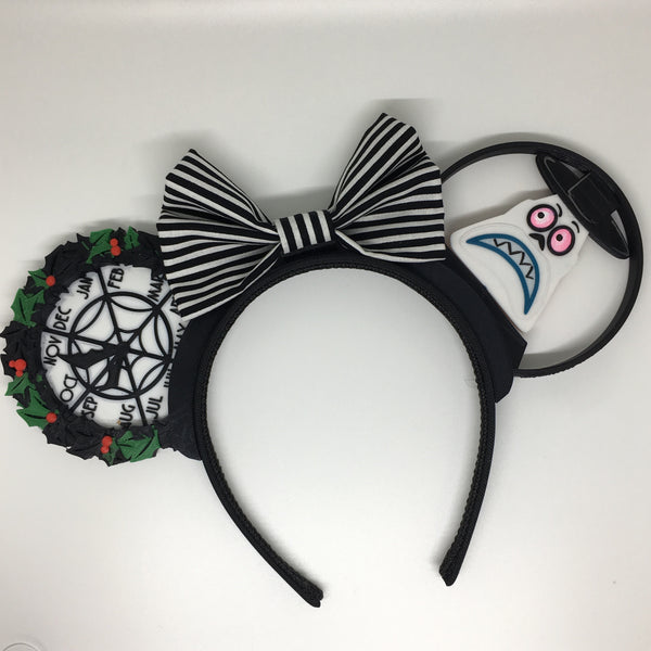 Two Faced Time Keeper